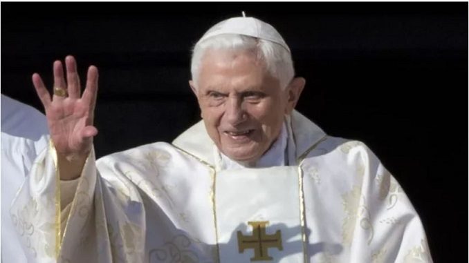 papa BENEDICTO XVI IP