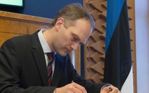 CORRUPTA EUROPA DELENDA EST