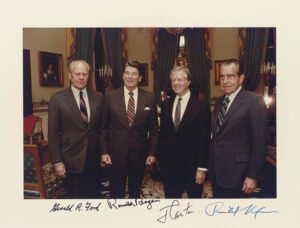 CÁRTER-REAGAN-BUSH: EL CONSENSO BIPARTIDISTA